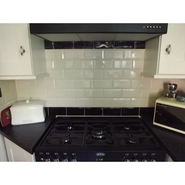 Gloss Wall Light Cream Metro Tiles